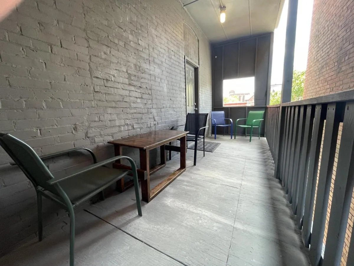 Better Than A Hotel And Walk To Breakfast! Saint Louis 0*,